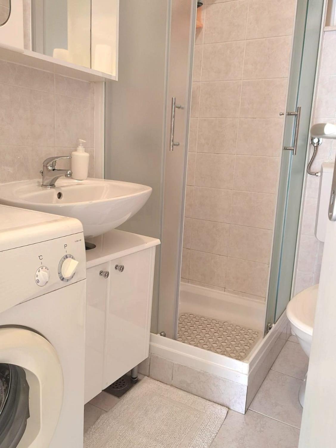 Petra Apartment Vodice Bagian luar foto