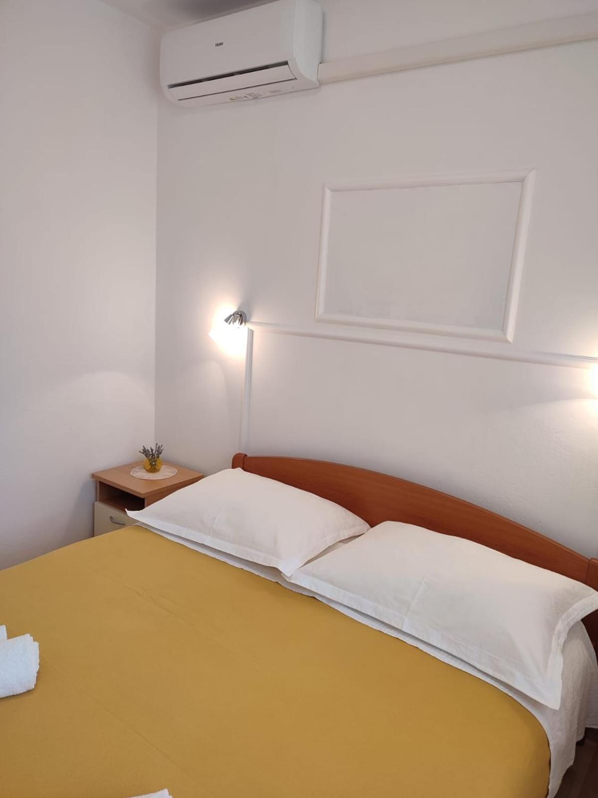 Petra Apartment Vodice Bagian luar foto
