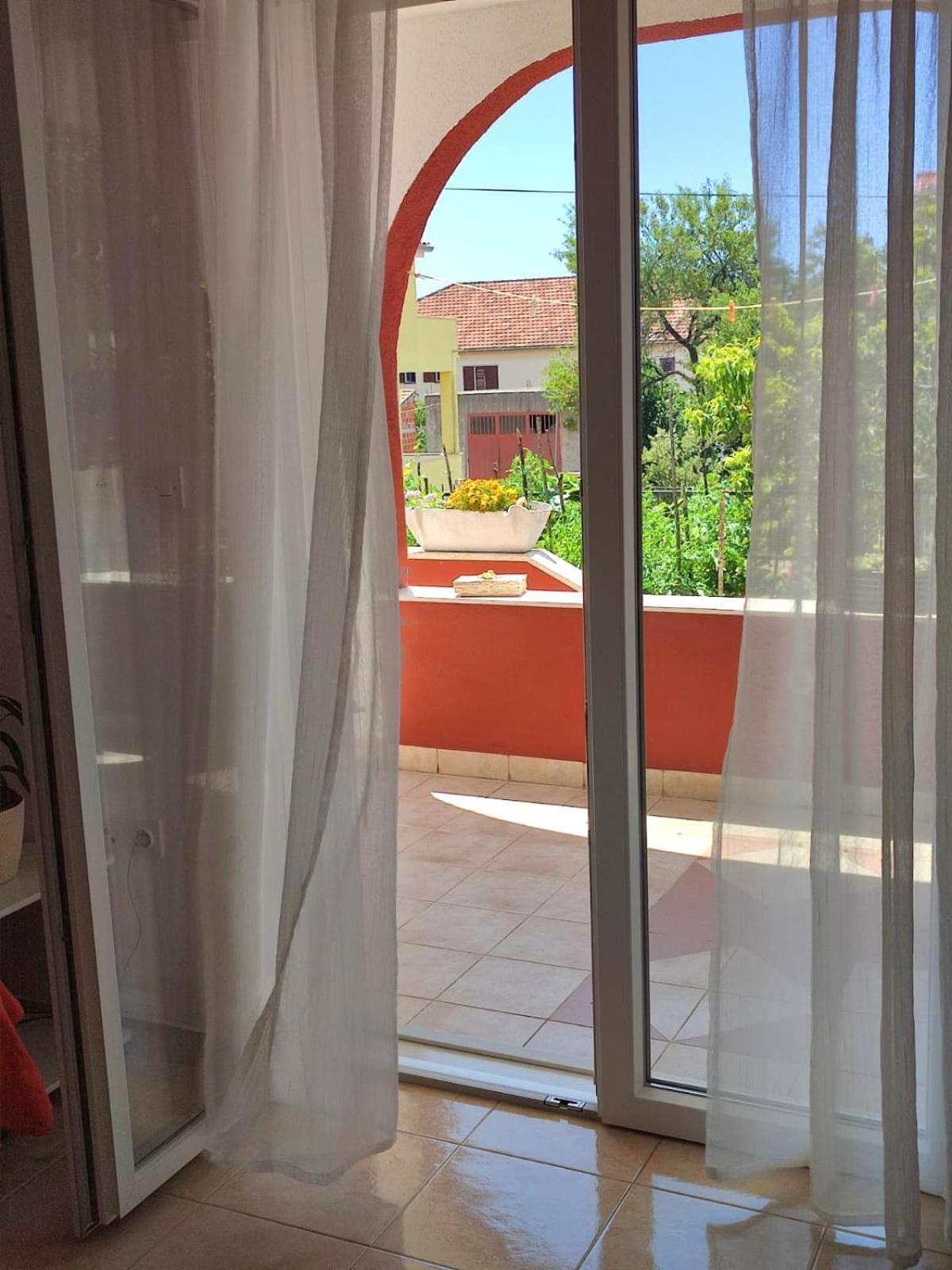 Petra Apartment Vodice Bagian luar foto